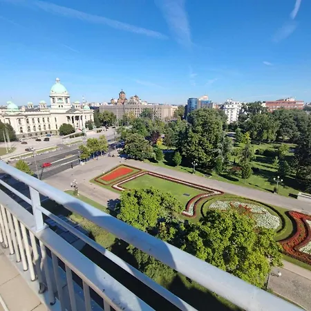 Sweet House Parlament Lux *