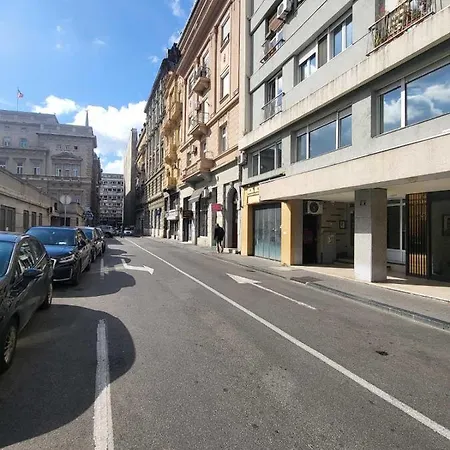 Apartman Sweet House Parlament Lux *